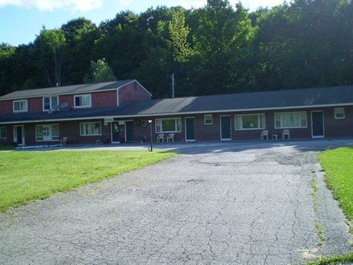 Ladd Brook Inn Pownal Bagian luar foto