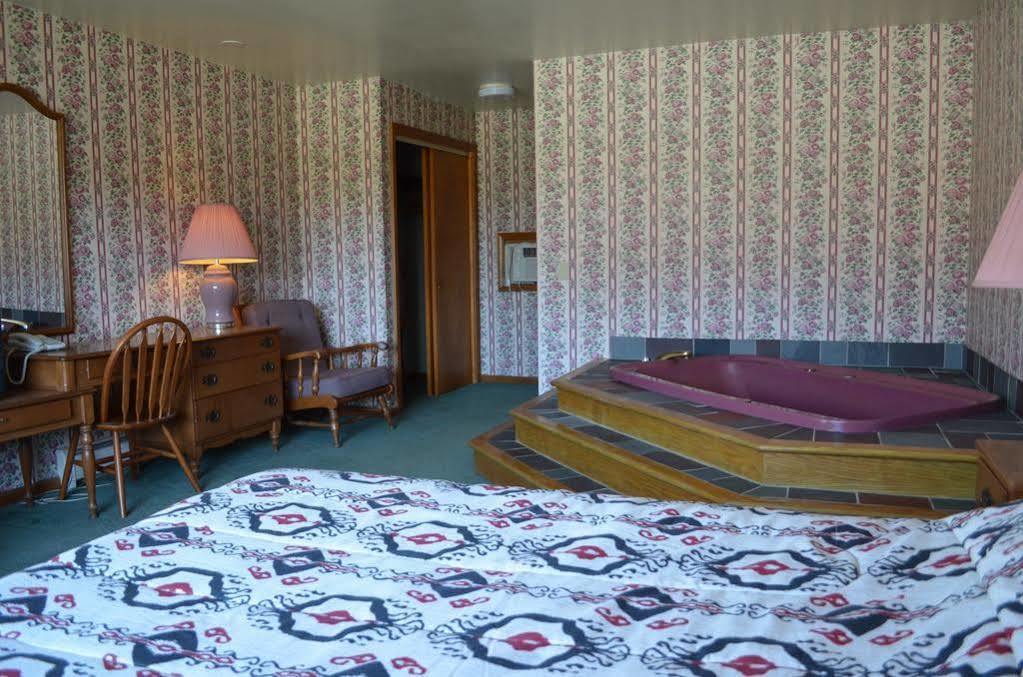 Ladd Brook Inn Pownal Bagian luar foto