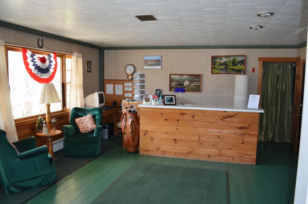Ladd Brook Inn Pownal Bagian luar foto